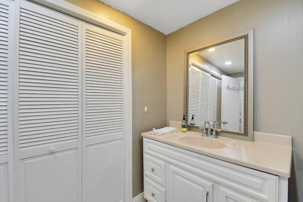 The Charming Home With A Pool Yuba City Εξωτερικό φωτογραφία